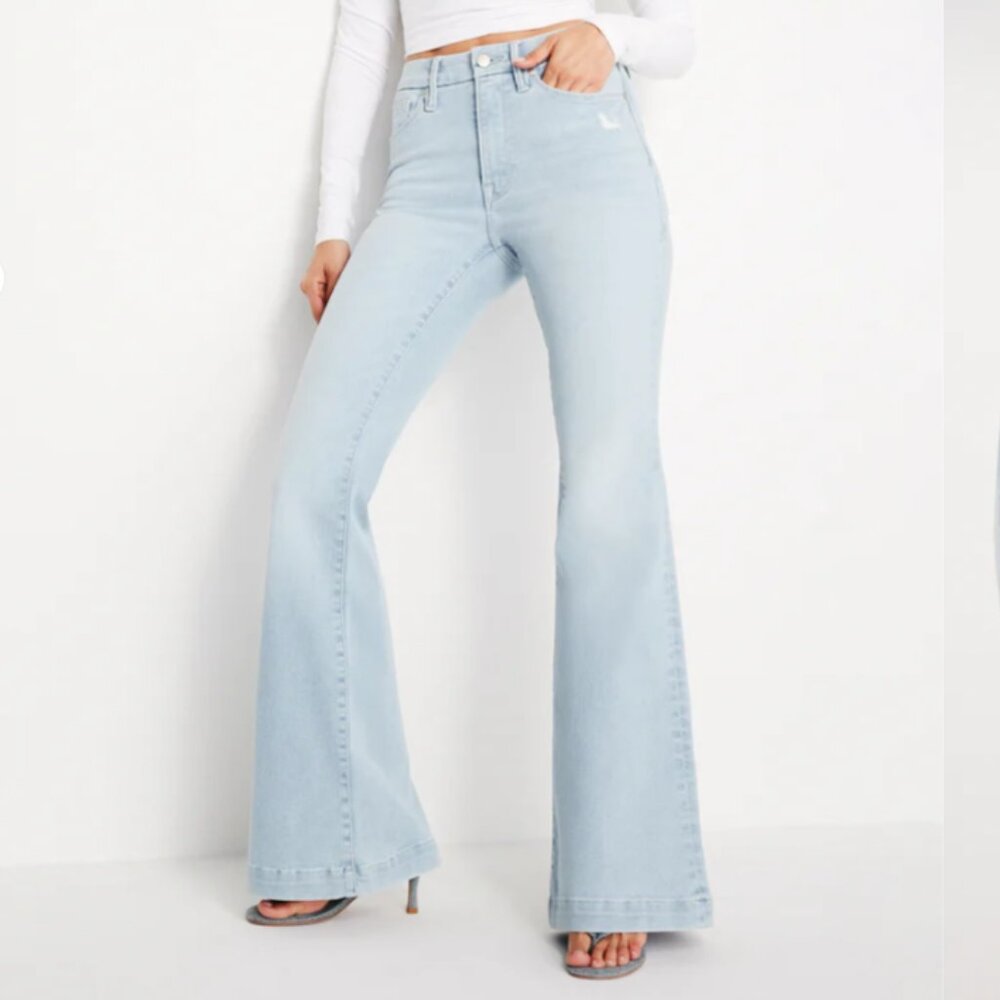 GOOD AMERICAN-ALWAYS FITS GOOD LEGS FLARE JEANS. Size 14-18. BRAND NEW WITH TAGS
